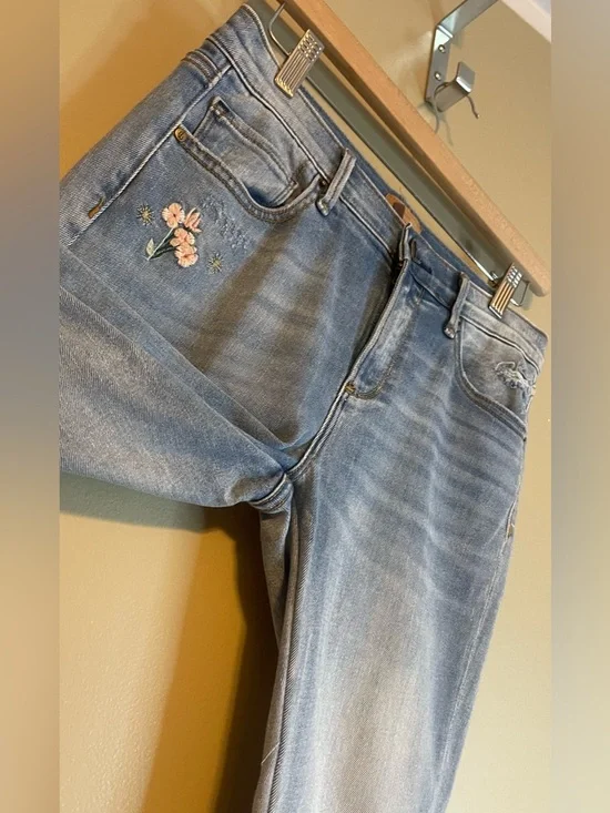 Driftwood Jackie Bloom Embroidered Jeans - Picture 7 of 14